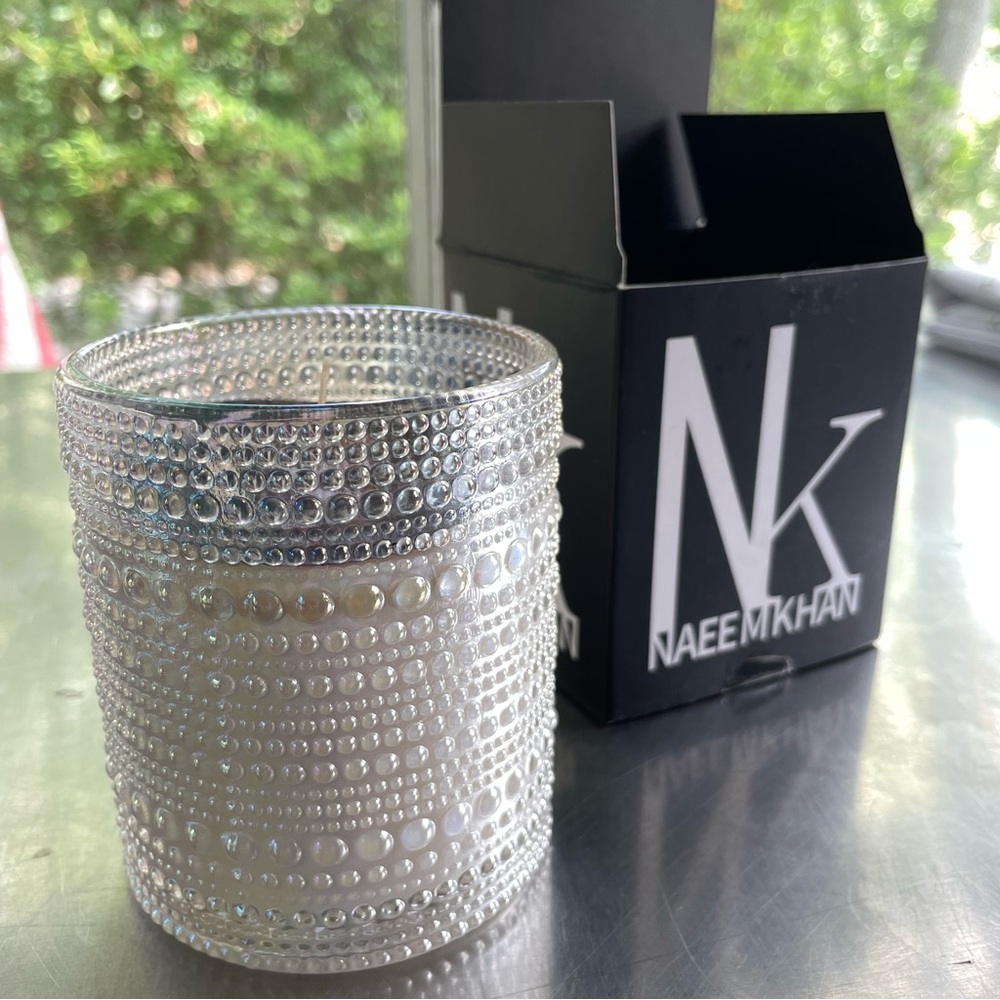 Naeem Khan Soy Candle NIB - Glass Vessel with Iridescent Sheen